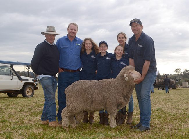 Bundilla Poll Merino Stud - Classer Chris Bowman & Rick Mattiske with the Baldwin Family